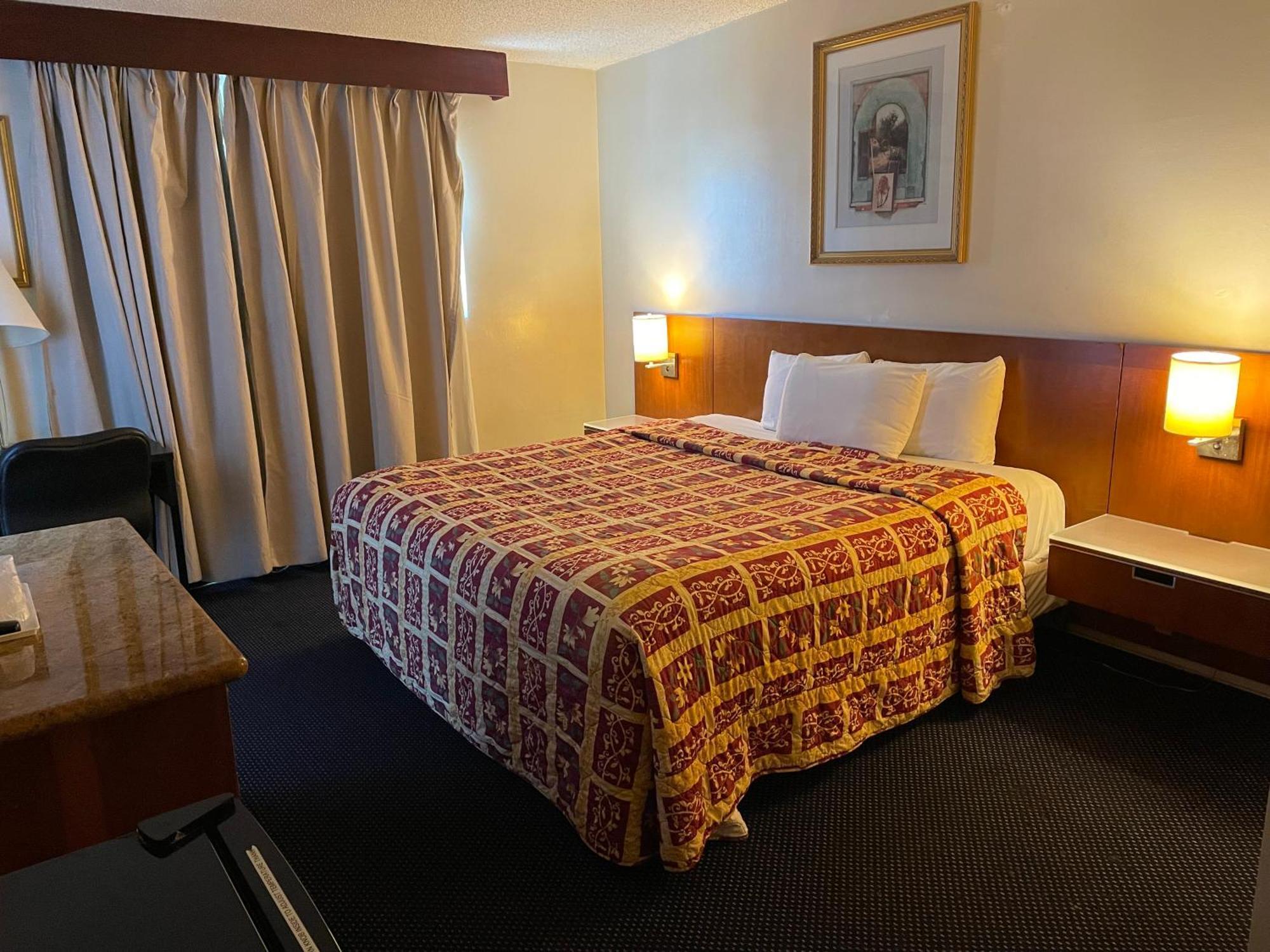 Grand Inn Фулъртън Екстериор снимка