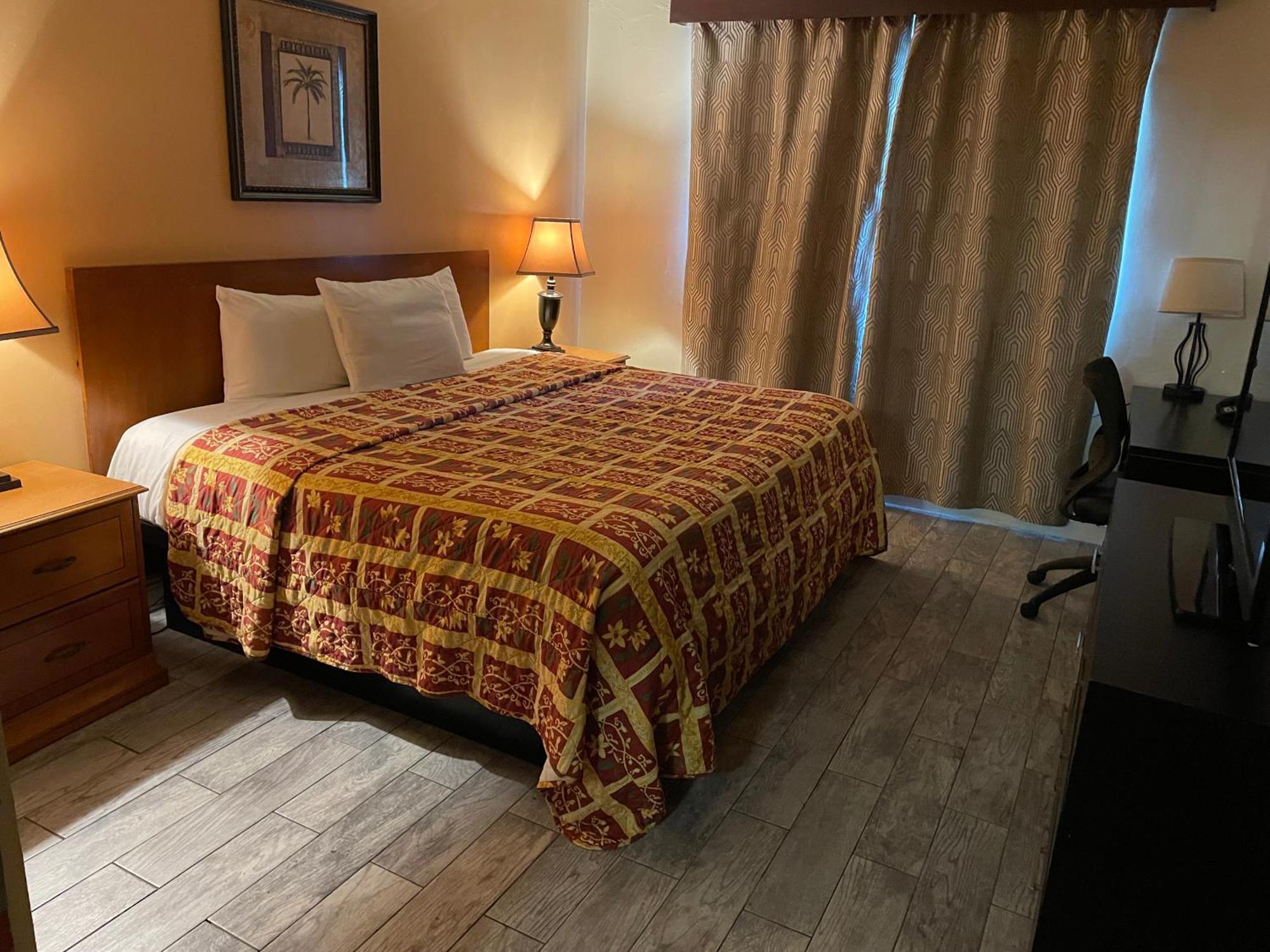 Grand Inn Фулъртън Екстериор снимка